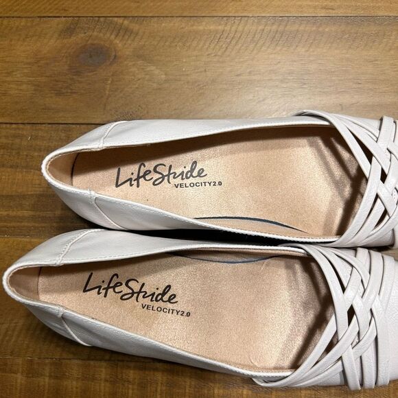 NWOT Life Stride Velocity 2.0 Slip On - Picture 6 of 9